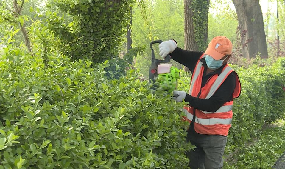 顺平公路颜值飙升95%！养护工人如何用‘绣花功夫’打造最美公路？  第3张