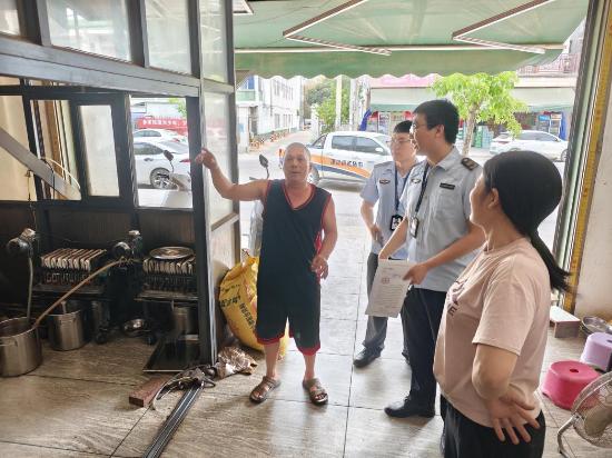 北坡市监所放大招！花生油小作坊如何实现华丽转身？  第2张