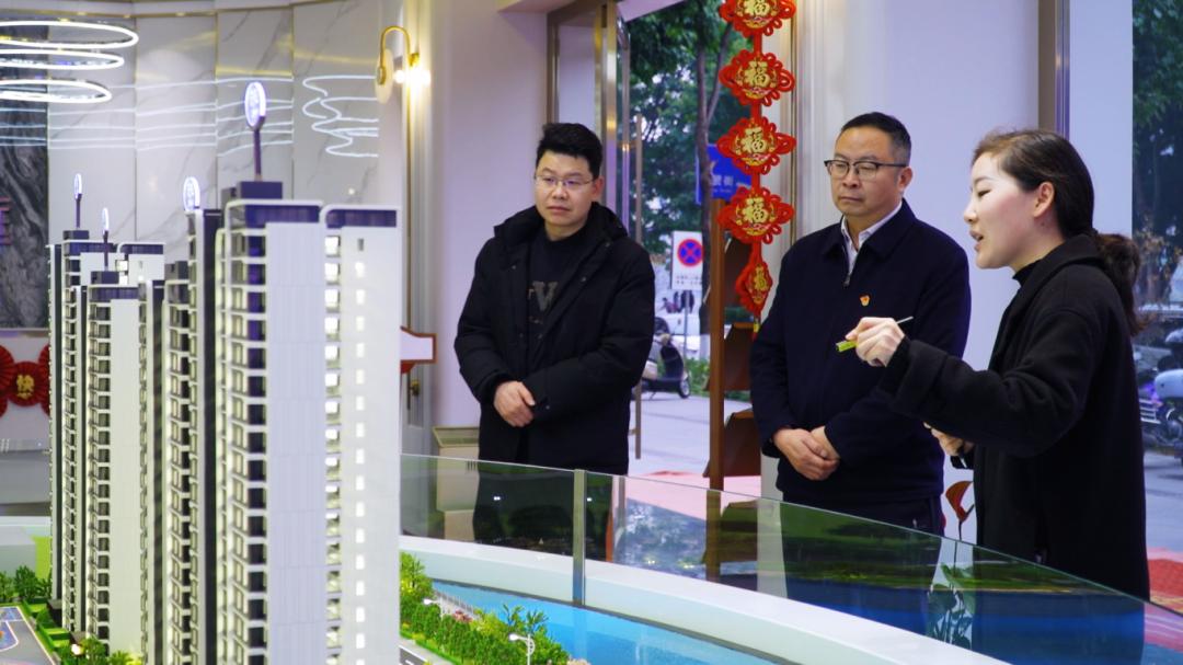 他是如何从一块砖到县域经济压舱石的？揭秘戚锐的城投传奇  第4张
