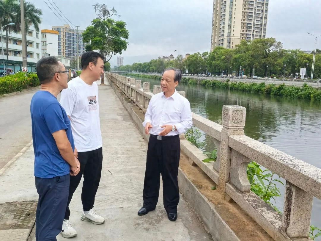 鸦岗运河三年蝶变！从黑臭河涌到美丽河湖，市委书记周末暗访后市民纷纷点赞