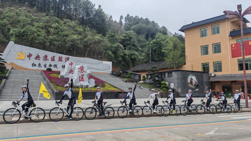 8090后骑行百公里，一公里一元钱竟能改变一个孩子的命运？  第2张