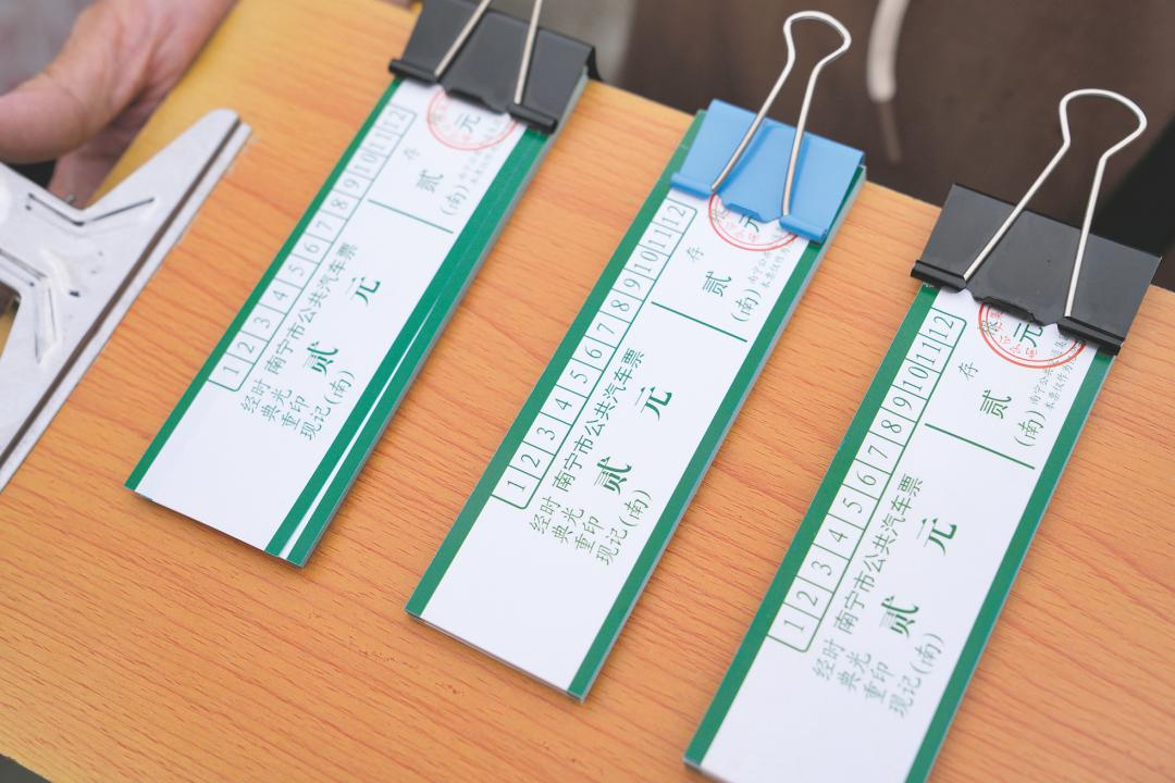 停运多年的南宁2路车重启成复古文旅专线？快来感受旧时光  第2张
