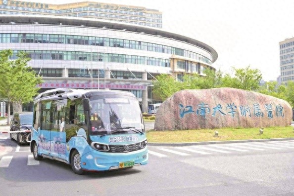 5月18日！公交首家多维医养站运营，患者就医从此告别奔波？