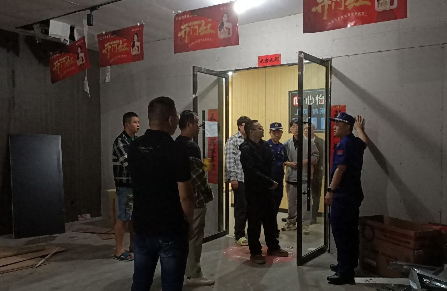 新宁县多部门联合检查建筑保温材料安全隐患，你家安全吗？