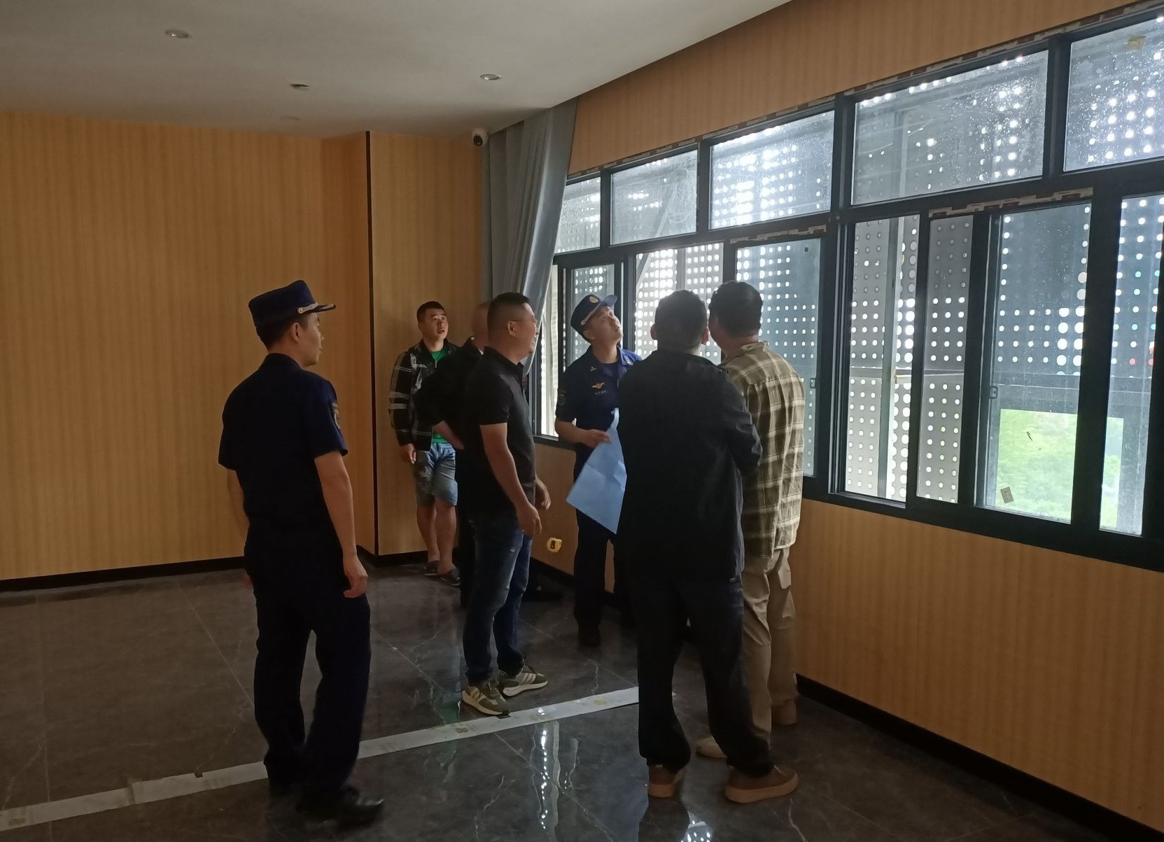 新宁县多部门联合检查建筑保温材料安全隐患，你家安全吗？  第2张