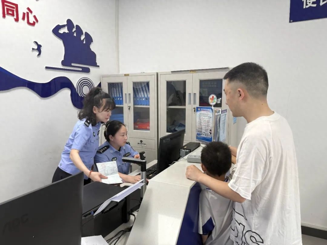 家门口就能办身份证？麻城警方这波便民操作太牛了