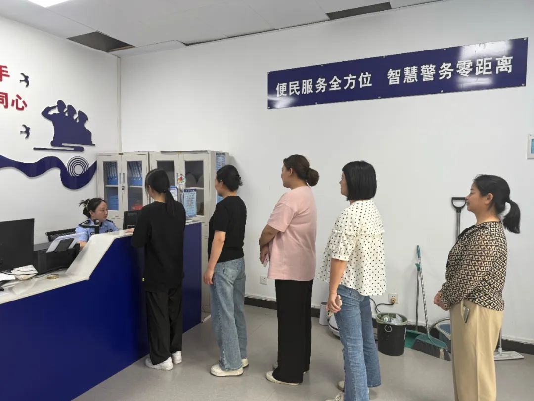 家门口就能办身份证？麻城警方这波便民操作太牛了  第4张