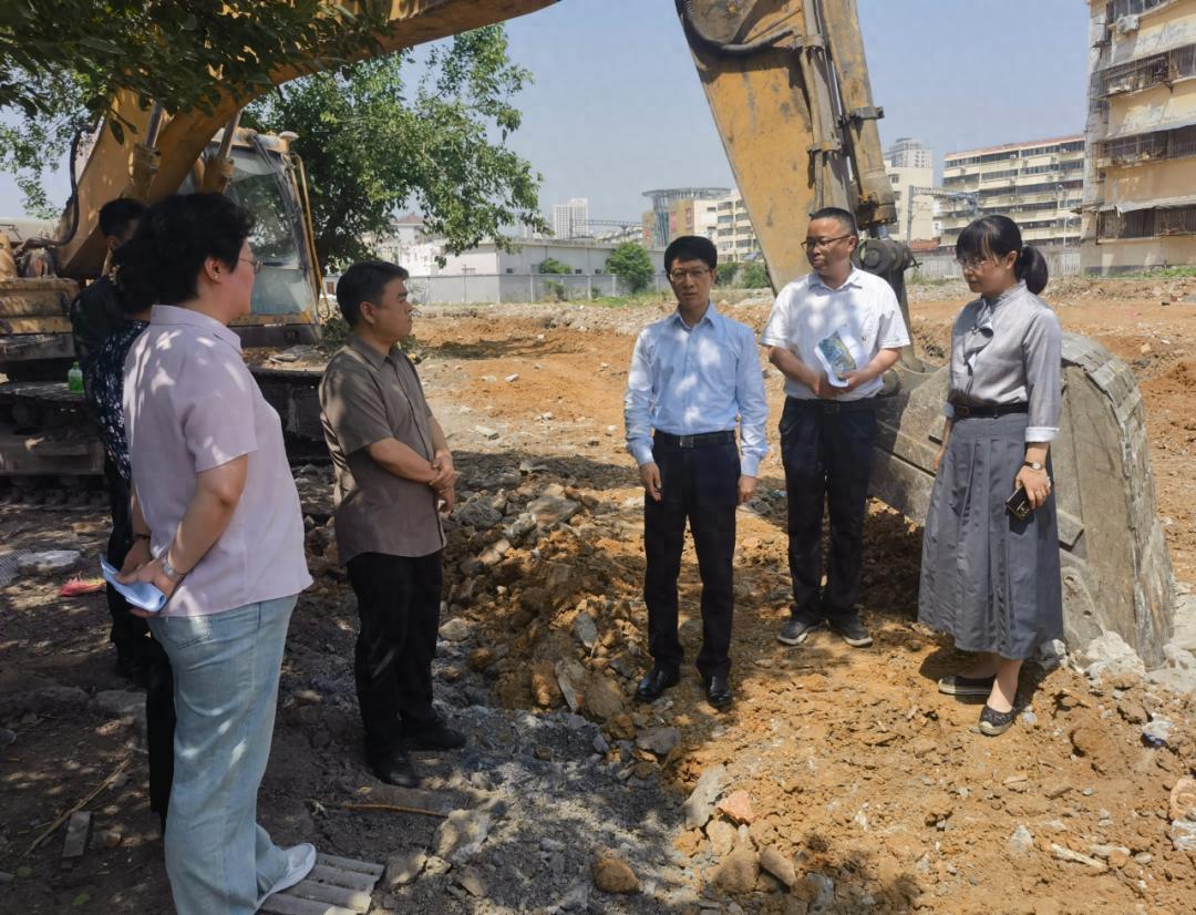 5月19日区委书记朱龙调研铁路沿线工作，有何重大指示？  第1张