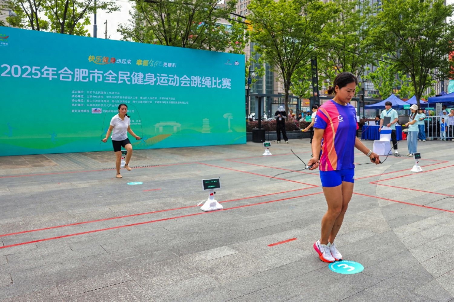 大人往往比不过孩子的体育项目？跳绳比赛结果令人意外  第1张