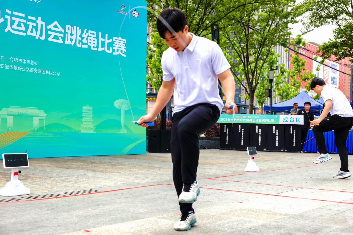大人往往比不过孩子的体育项目？跳绳比赛结果令人意外  第2张