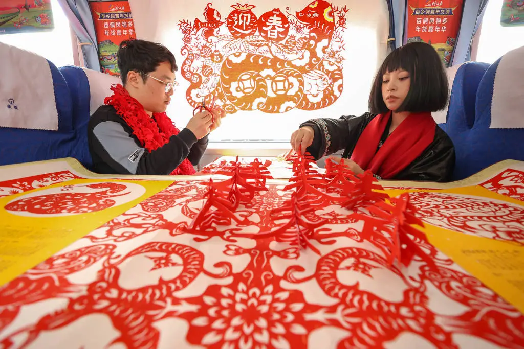春运大潮来袭！90亿人次如何穿越960万平方公里，只为回家过年？  第2张