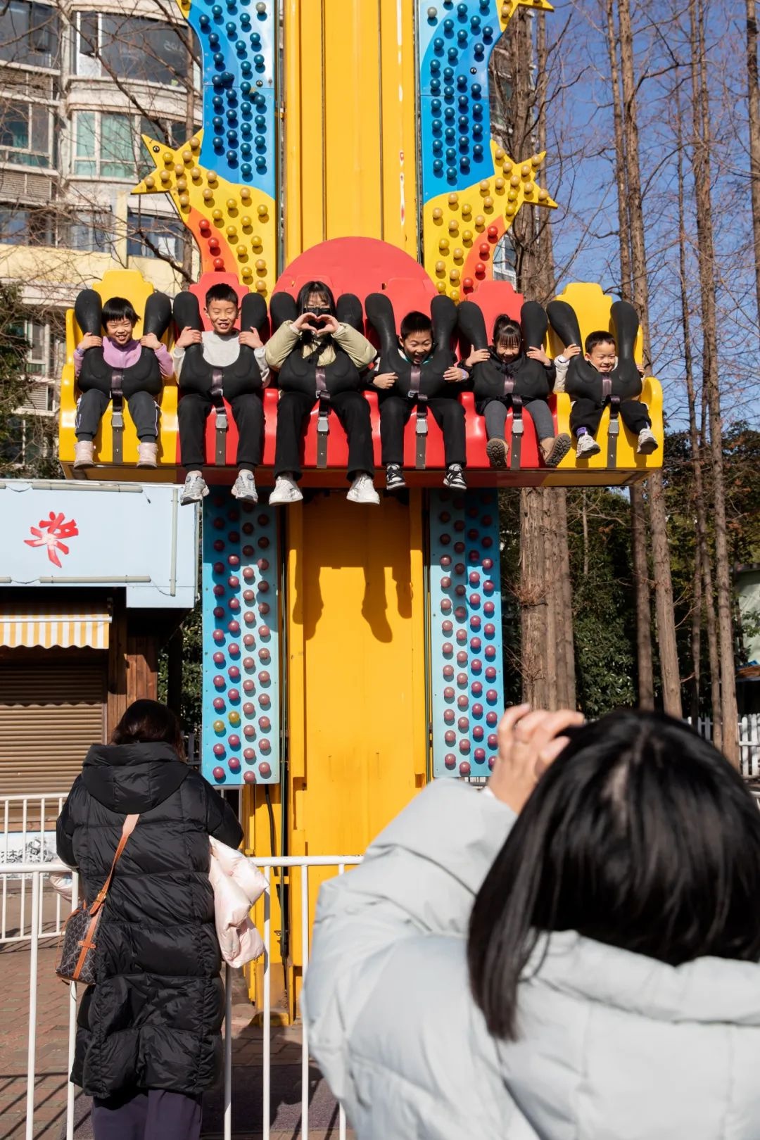 锦江乐园即将闭园升级！2027年全新面貌回归，你还记得那些童年的欢乐时光吗？  第2张