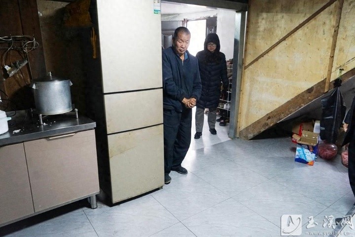 峨山县适老化改造大揭秘：如何让老年人居家生活更安全舒适？  第1张
