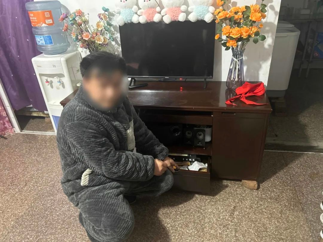 防盗措施显神威！象山公安如何快速破获海鲜大礼包盗窃案？  第3张