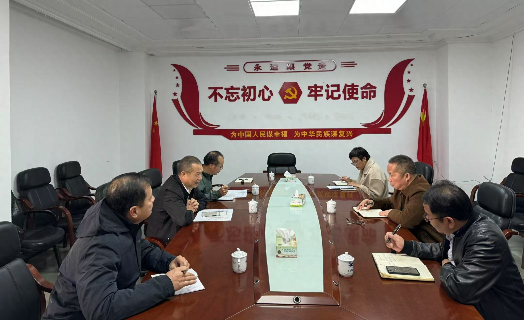 云浮市市场监管局如何通过督导检查推动年报工作，优化营商环境？