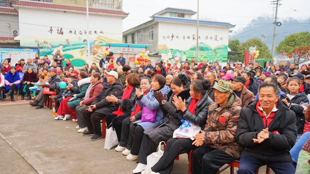 2025年名山区送文化下乡首场活动震撼来袭！你准备好迎接这场文化盛宴了吗？  第2张