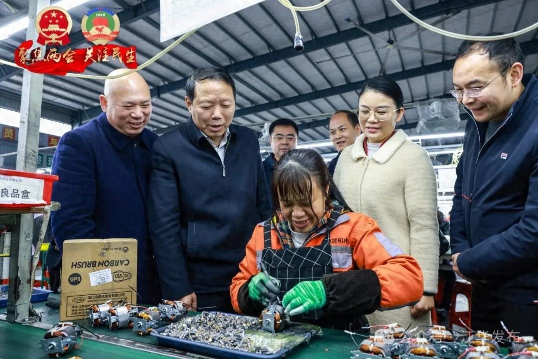 县委书记段贵建深入龙德晟机电调研，企业未来发展有何惊人突破？  第1张