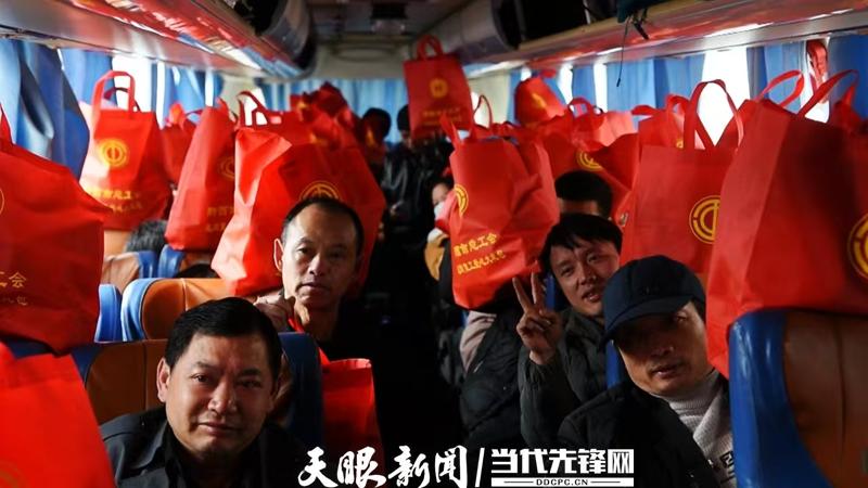 黔西市零工市场如何实现从家门口到厂门口的保姆式服务？  第2张