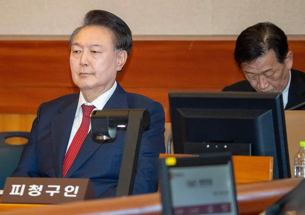 韩国总统尹锡悦一天三场庭审，未来命运悬而未决  第1张