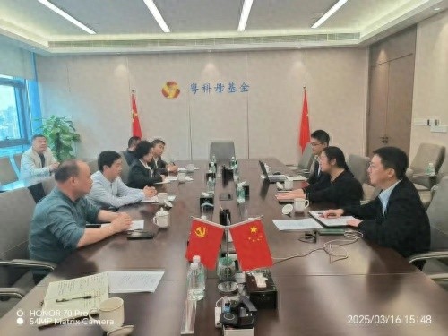县委书记艾志峰为何亲自带队南下？深圳大微医疗的这款黑科技或将改变乐安未来