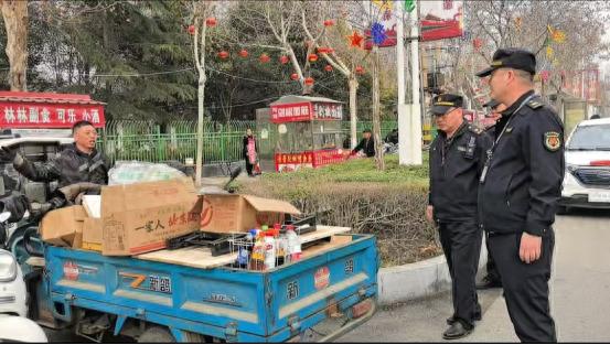 伊川如何通过柔性执法打造整洁有序的城市环境？