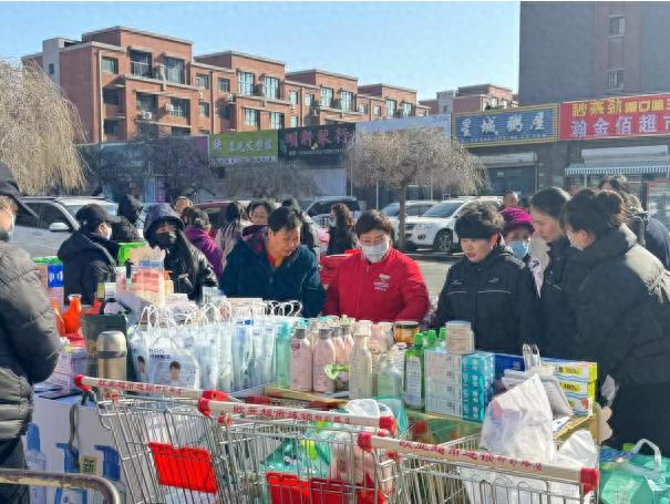 家门口的集市，你还在等什么？快来享受物美价廉的购物盛宴