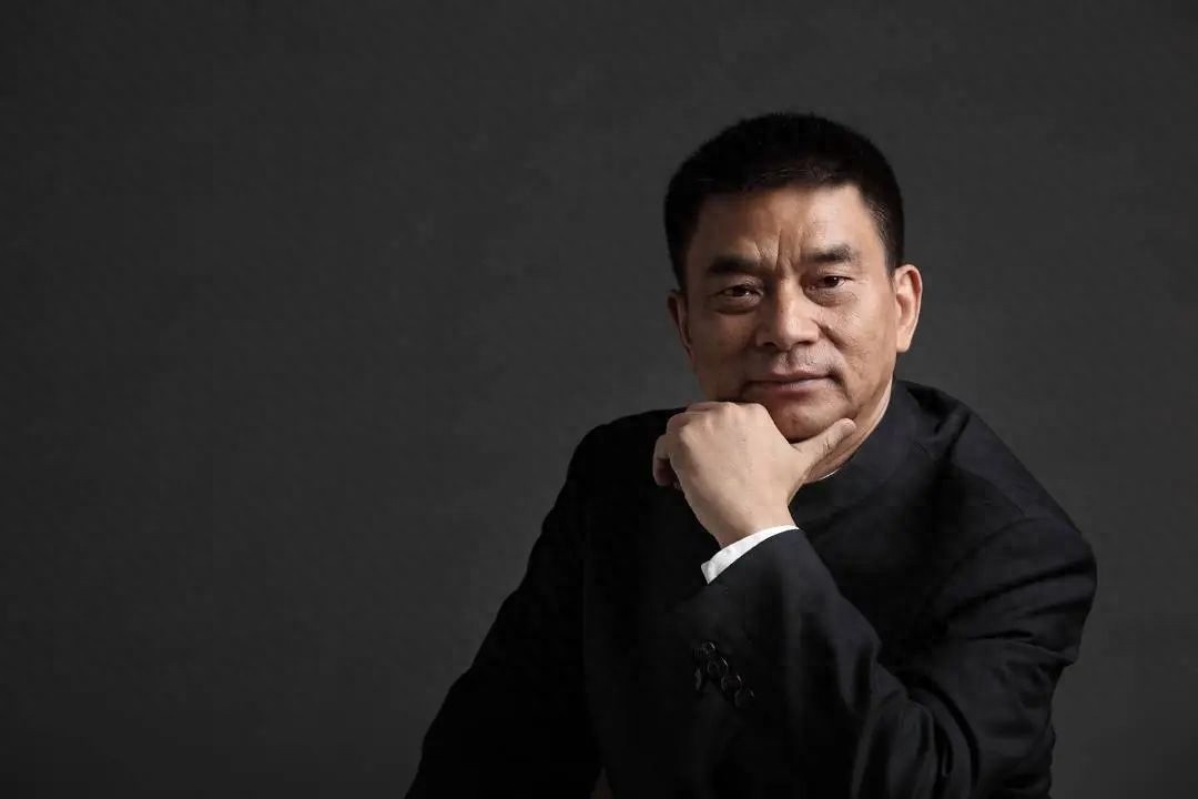 刘永好退出新希望董事会，27年传奇终结！未来何去何从？