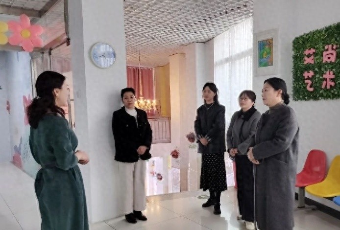 竹溪县妇联走访调研三新领域，她们如何引领女性创业新风潮？  第1张