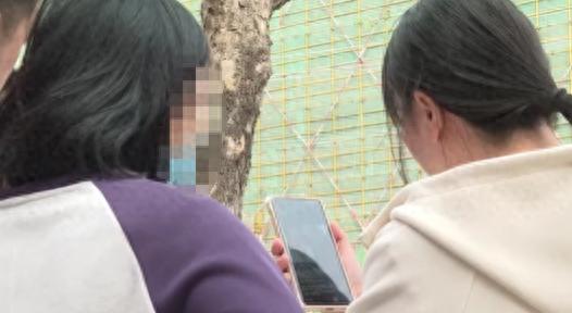 婚礼变‘黑暗料理’？38度高温停电，宾客纷纷离席，幸福时刻竟成糟心回忆