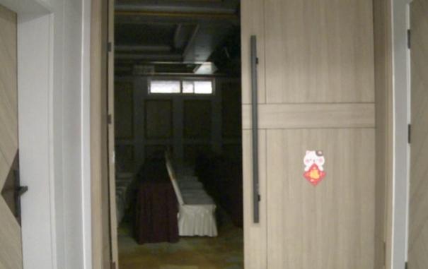 婚礼变‘黑暗料理’？38度高温停电，宾客纷纷离席，幸福时刻竟成糟心回忆  第10张