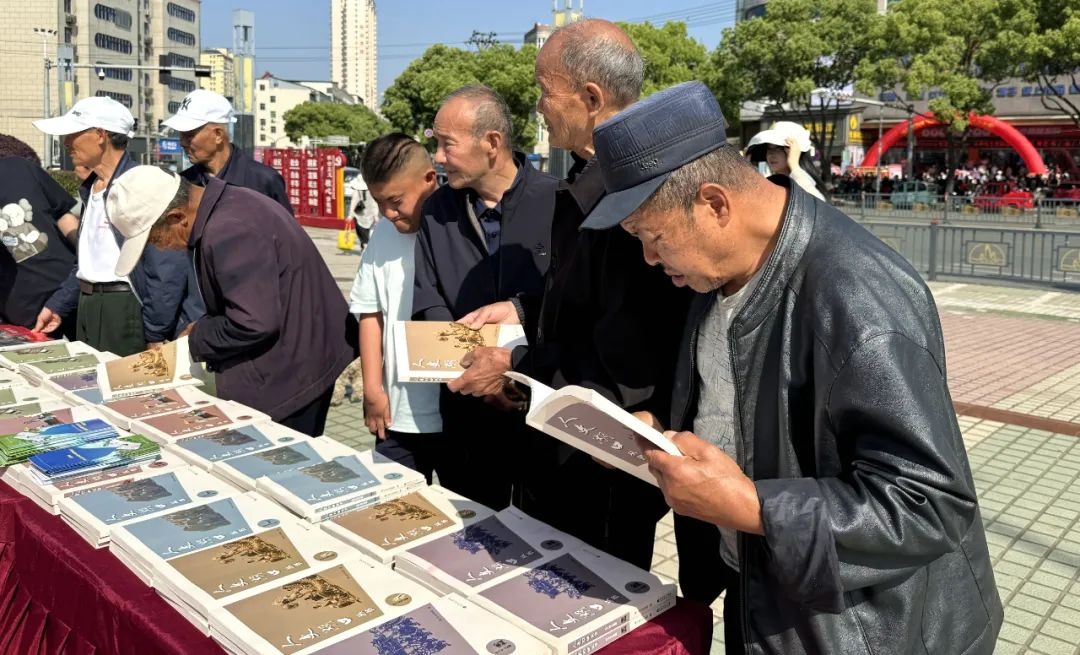 湖口县全民阅读活动震撼来袭！你准备好领取免费图书了吗？  第4张