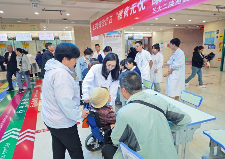 11名医疗专家下沉县级医院，为何赢得百姓一致认可？  第8张