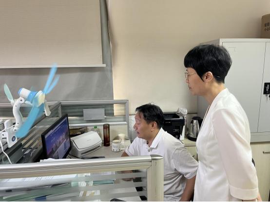 电白区发展和改革局局长为何要以企业办事员身份走流程？  第2张