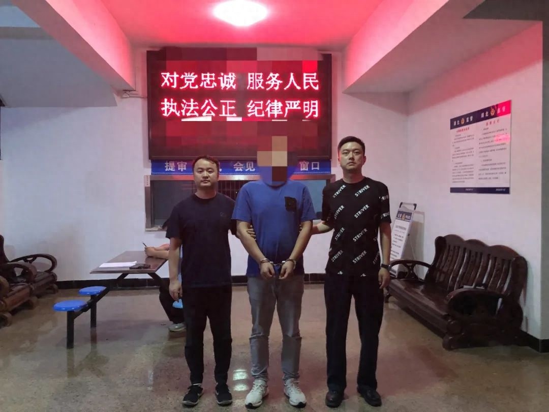 黄梅警方迅速侦破挪用资金案！巨额货款被挪用，企业权益谁来守护？  第1张