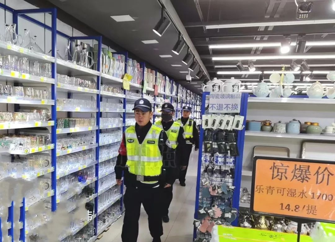扶余市公安局交巡警大队暖心救助！孩子走失他们如何紧急寻人？  第2张