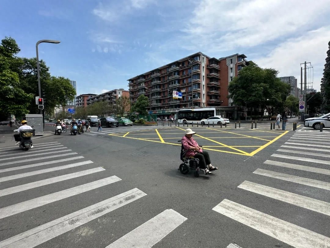 一环路东二段交叉口大变样！这改造效果你敢信？  第1张