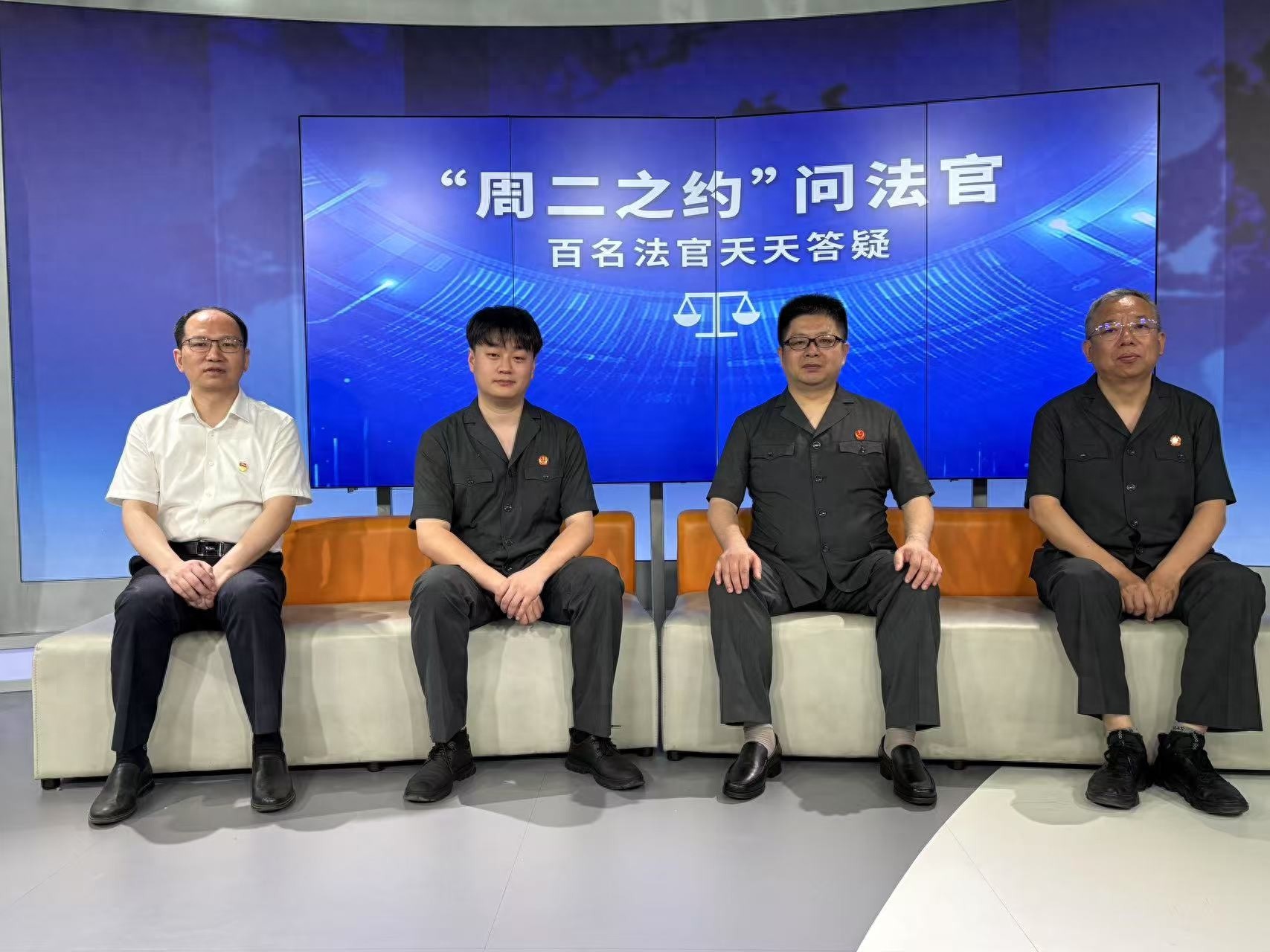 早退一分钟竟被公司开除？这场劳动纠纷背后藏着啥秘密