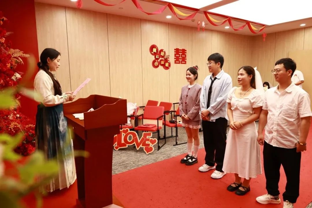 520结婚登记爆棚！多地民政局忙疯，你知道都有啥新花样？  第2张