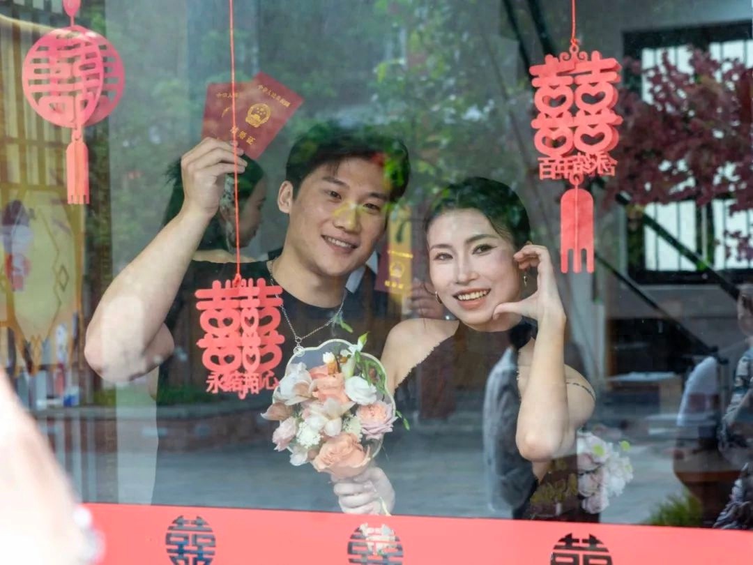 520漳州结婚登记量近平日25倍！这背后藏着啥惊喜？