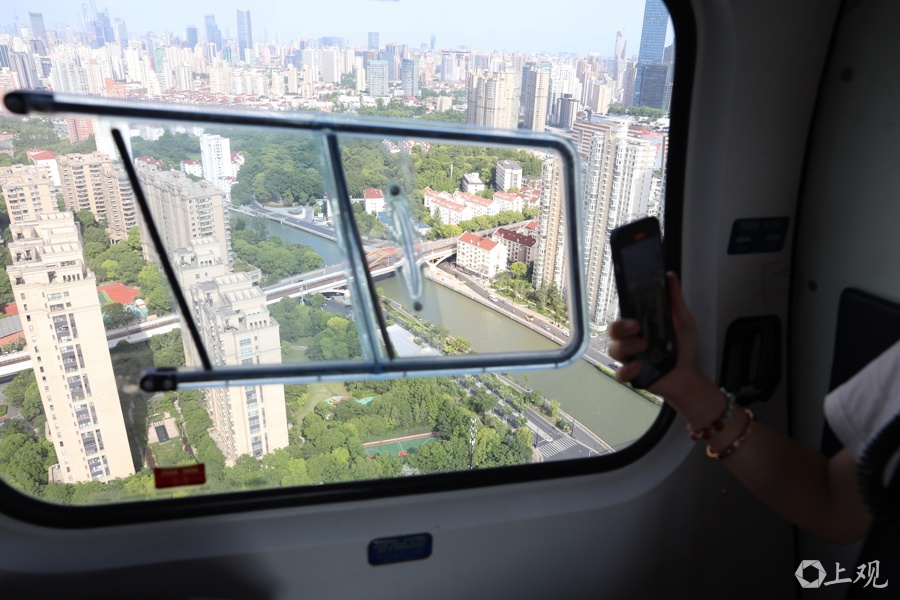 2025年上海中心城区首条定制化低空观光航线起飞？15分钟饱览地标  第6张