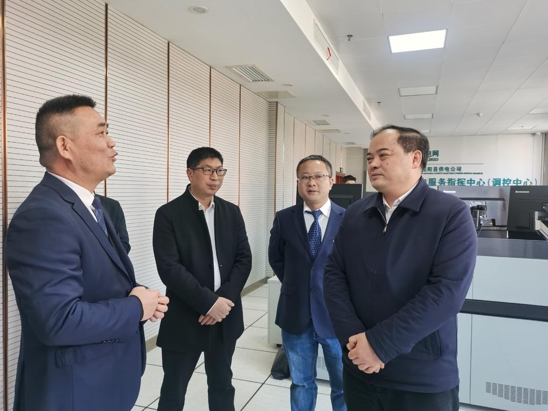 县长李志强深入一线调研，春节保供与安全生产如何双管齐下？  第3张