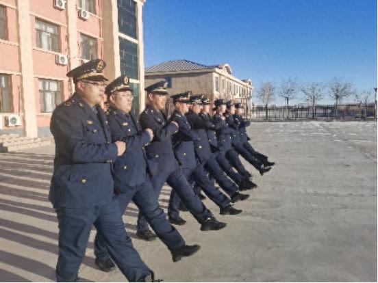 阿盟交通运输综合保障中心巴彦诺日公收费站如何通过四强措施提升收费人员业务水平？  第1张