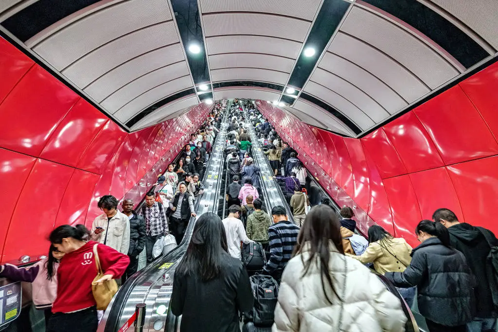 90亿人次大迁徙！春运40天，你准备好迎接这场全球最大的人口流动了吗？