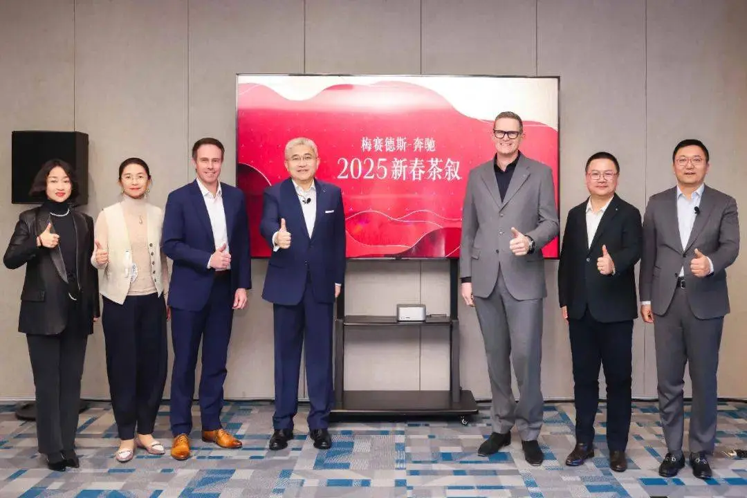 奔驰如何在2024年逆势登顶？段建军揭秘71.4万辆背后的从容与谨慎