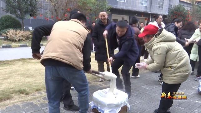 百口乡新春大联欢！舞蹈、歌唱、写春联、打糍粑，你最喜欢哪个环节？  第6张