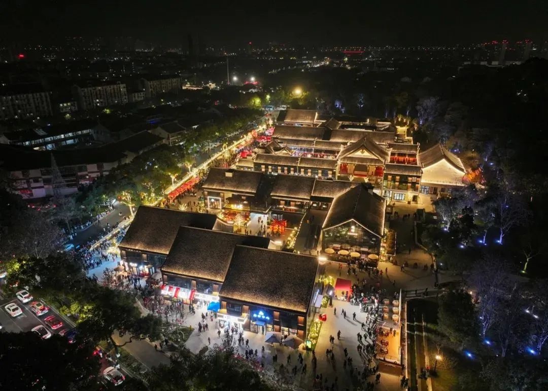 越王城文化广场年味喜乐秀，2025年春节你准备好迎接古越有好市、越国有好戏的盛宴了吗？  第2张