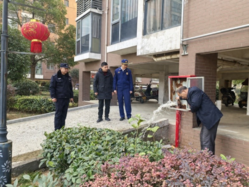 枝江市开展消防安全大检查，你的小区安全达标了吗？