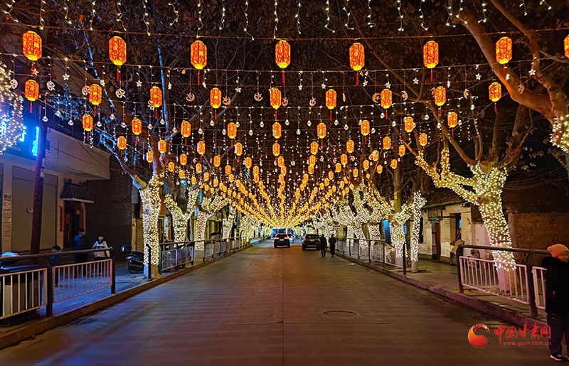 礼县春节彩灯点亮夜空，你准备好迎接这场视觉盛宴了吗？  第3张