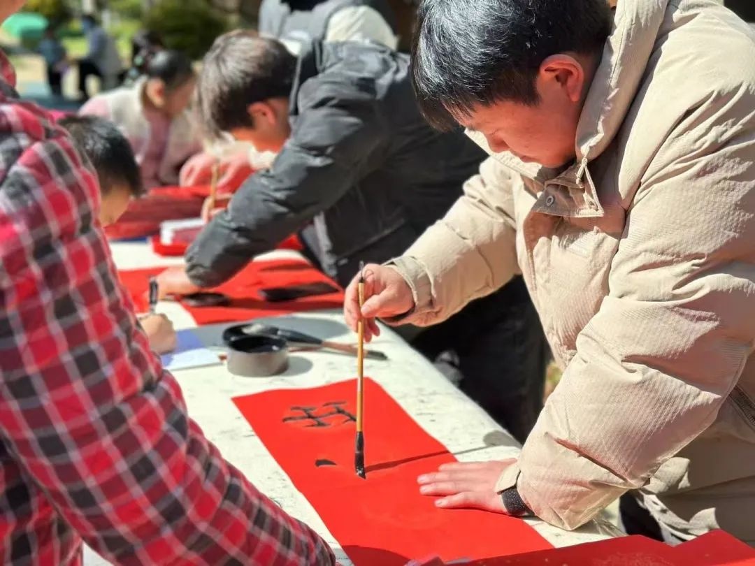 红云街道迎新春活动大揭秘！幸福家园社区如何让居民感受浓浓年味？  第7张