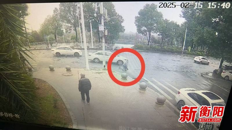 老人背包丢失，全家希望悬于一线！民警李俊杰如何力挽狂澜？  第2张
